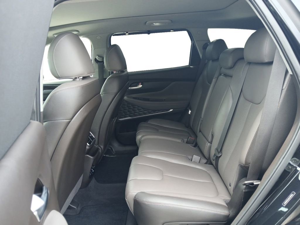 Used 2020 Hyundai Santa Fe Limited FWD image 13