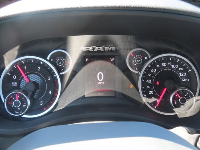 New 2026 RAM 3500 Big Horn AWD/4WD image 32