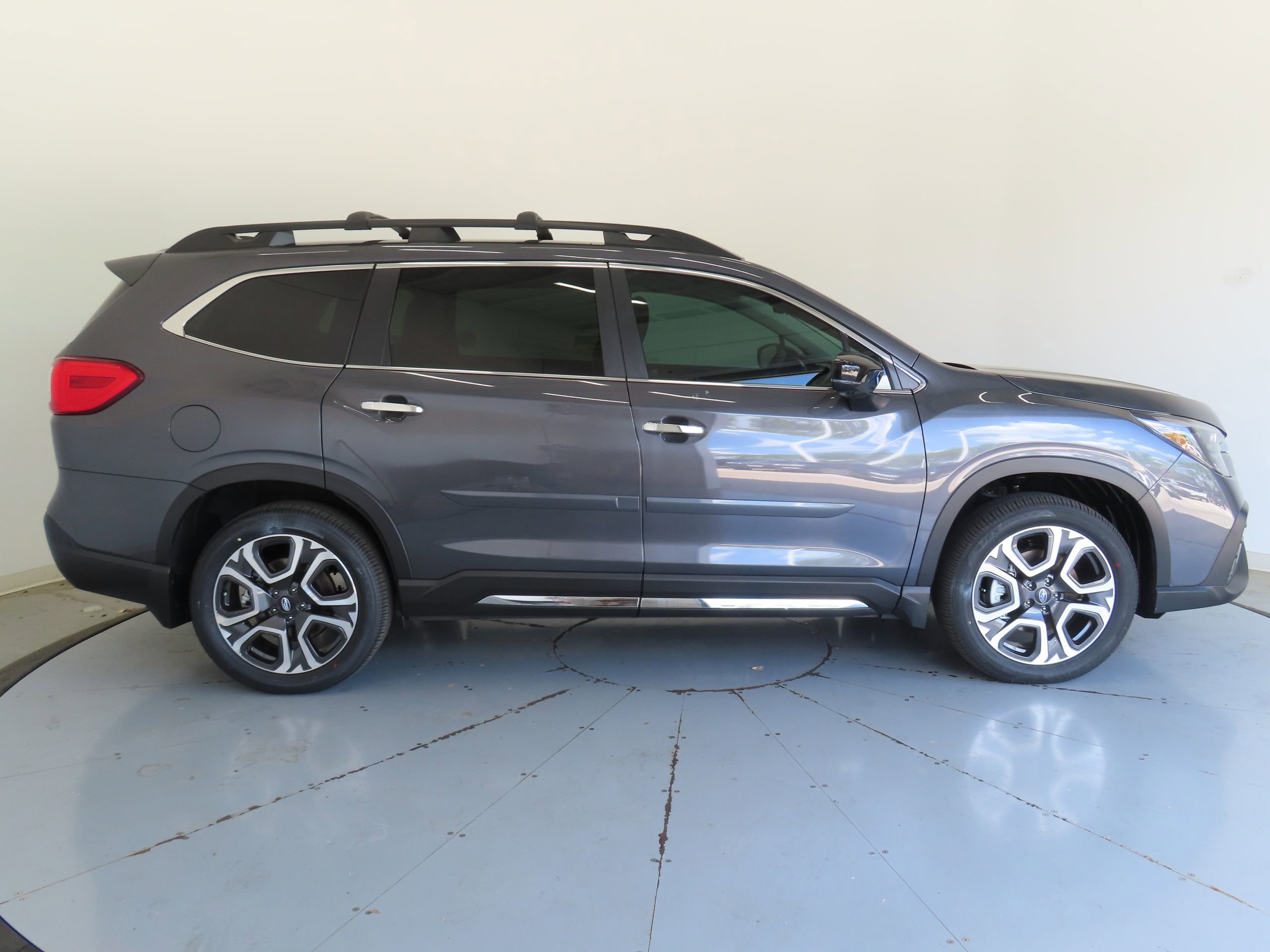 New 2026 Subaru Ascent Touring image 2