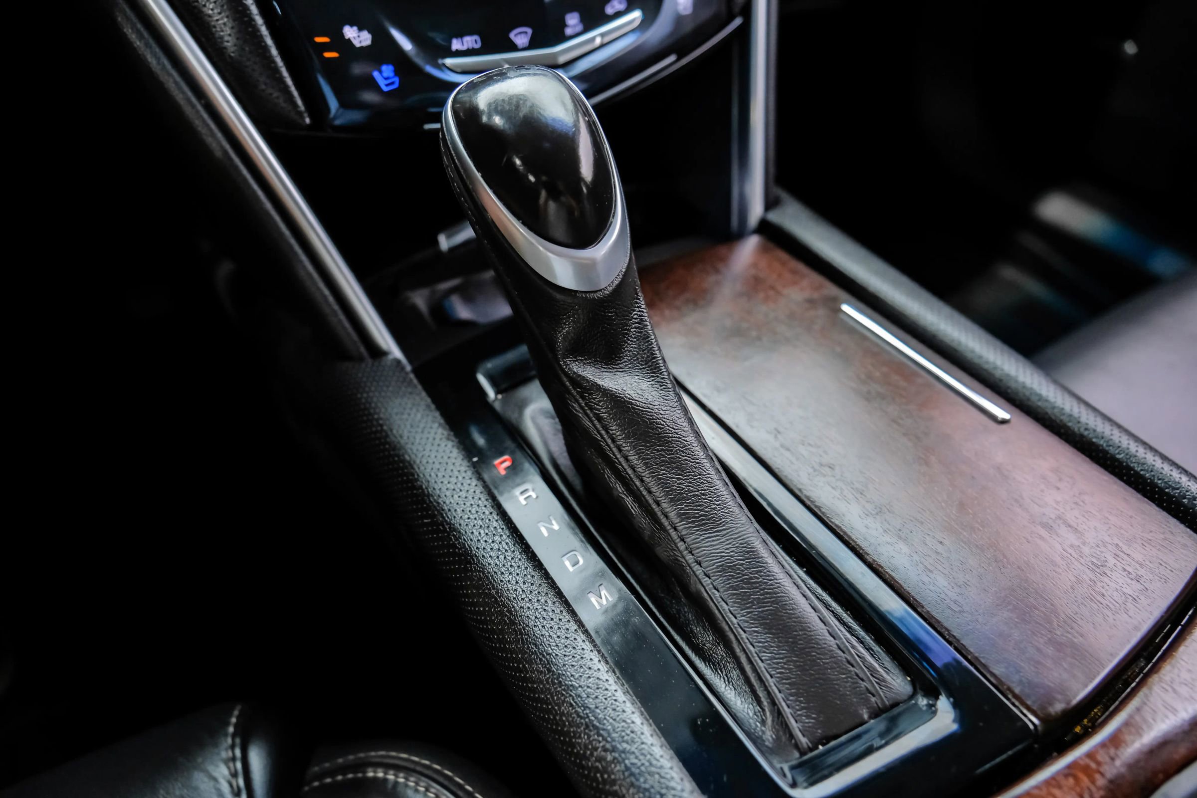 Used 2019 Cadillac XTS Luxury image 32