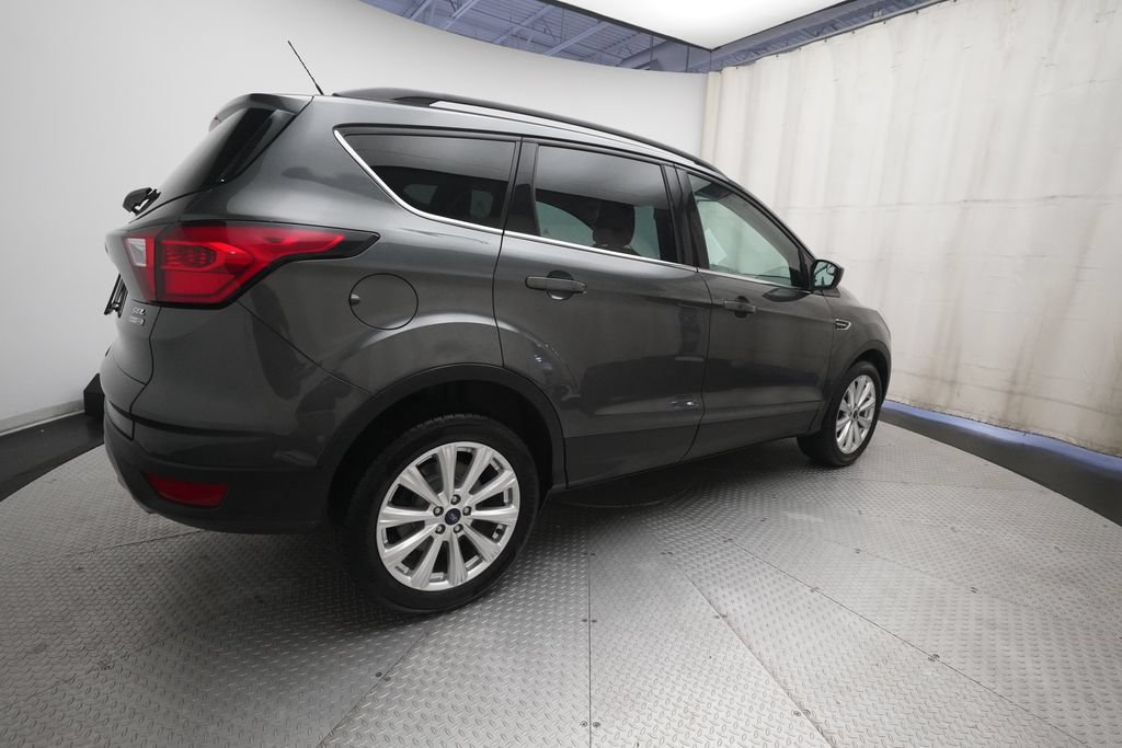 Used 2019 Ford Escape SEL AWD/4WD image 36