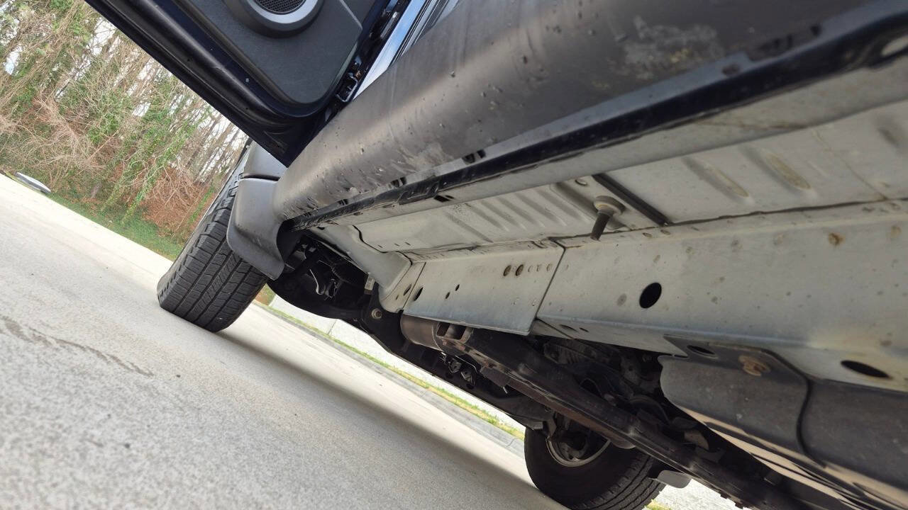 Used 2008 Dodge Nitro SXT image 38