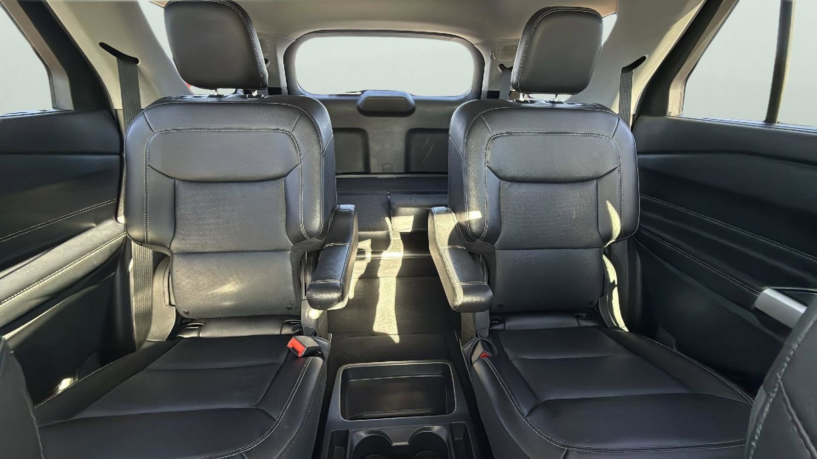 Used 2021 Ford Explorer Limited w/ Hybrid Equipment Group 310A image 25