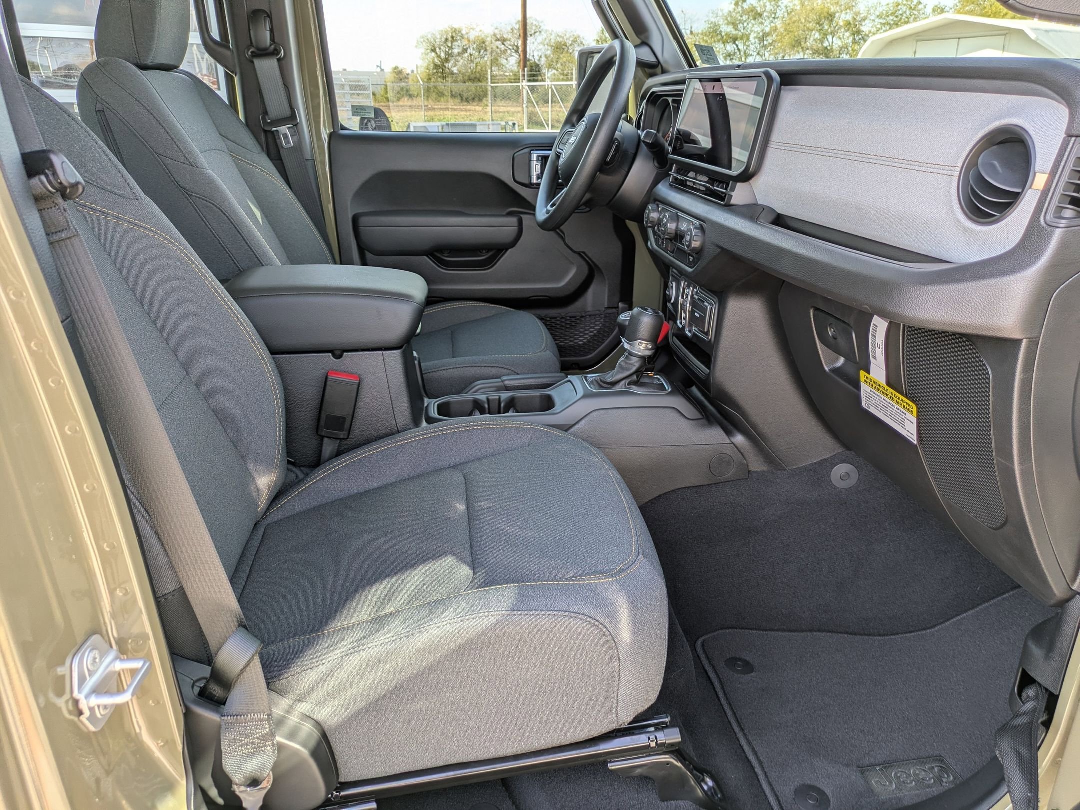 Certified 2025 Jeep Wrangler Sport image 26