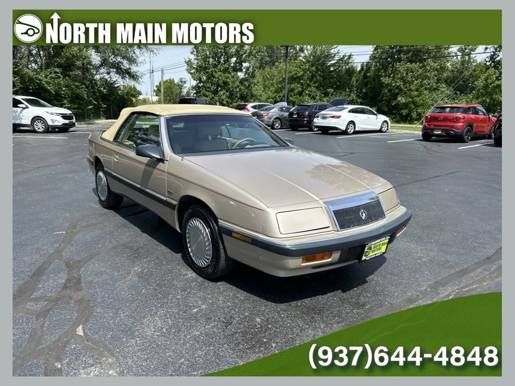 Used 1992 Chrysler LeBaron LX FWD image 1