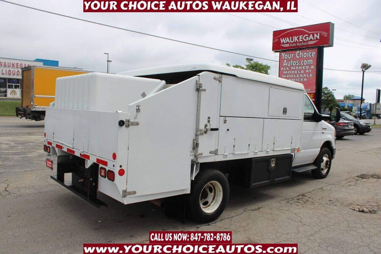 Used 2012 Ford E-450 and Econoline 450 Super Duty image 5