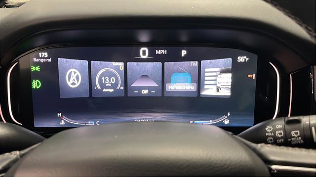 Used 2023 Jeep Grand Wagoneer 4WD w/ Flexible Seating Group image 16