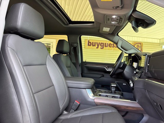 Used 2026 GMC Sierra 1500 SLT w/ SLT Premium Plus Package AWD/4WD image 29