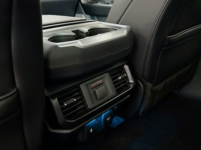 Used 2025 Ford F150 Raptor image 27