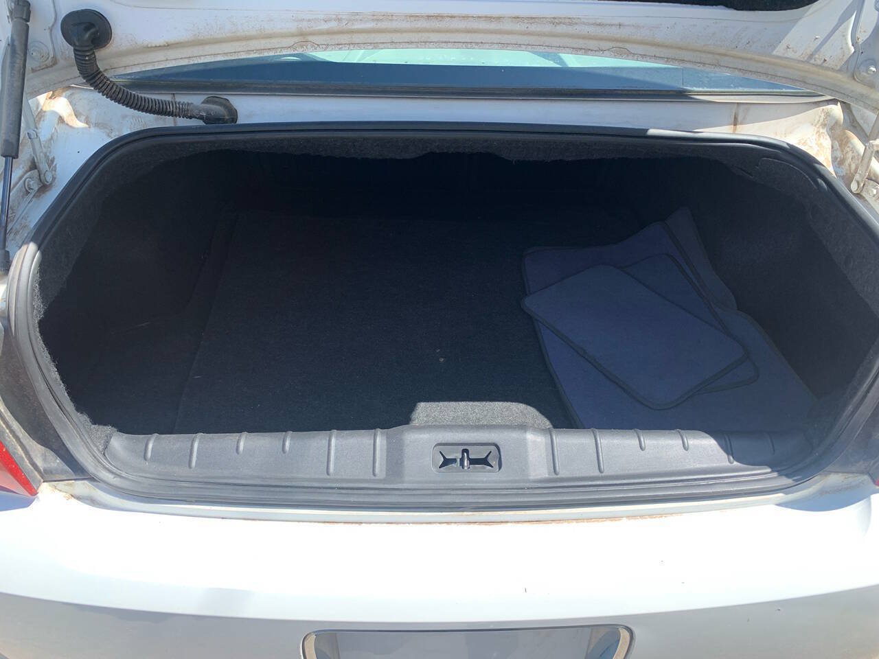 Used 2009 Chevrolet Malibu LS FWD image 9