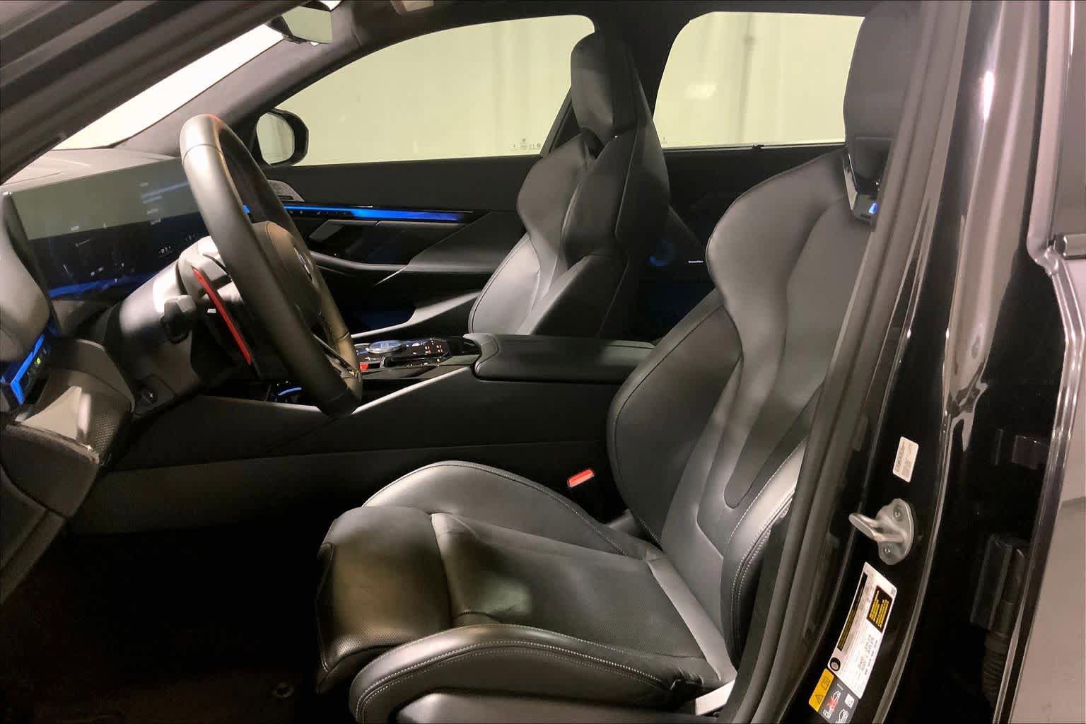 Used 2025 BMW M5 Touring w/ Executive Package AWD/4WD image 7