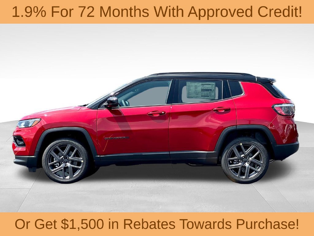 New 2026 Jeep Compass Limited w/ Sun, Sound & Navigation Group AWD/4WD image 4