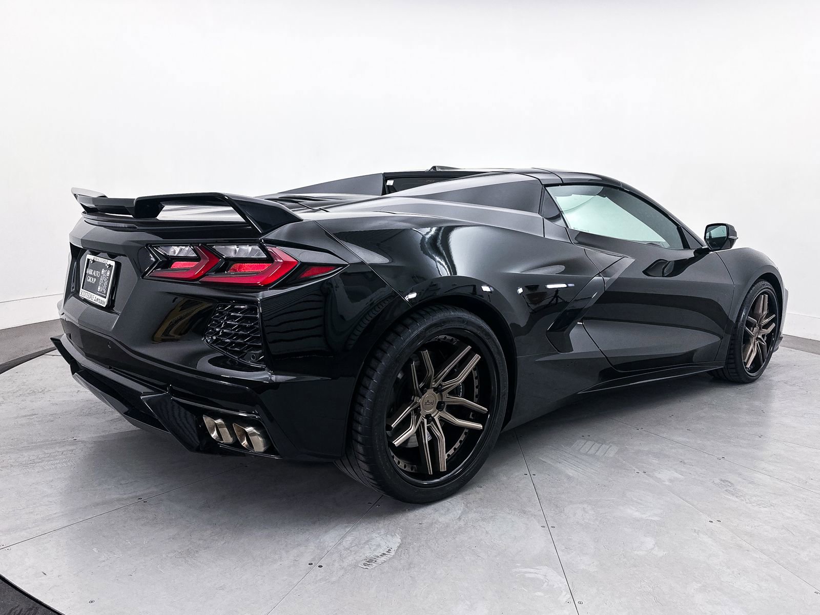 Used 2023 Chevrolet Corvette Stingray Premium Conv w/ Z51 Performance Package RWD image 14