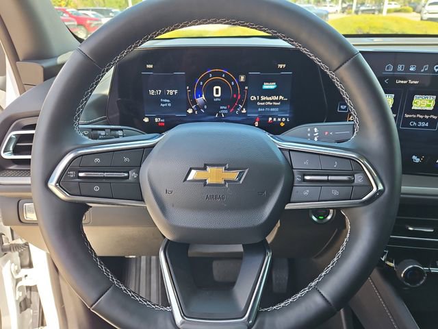 Used 2025 Chevrolet Traverse LT w/ Driver Confidence Package image 23