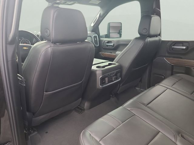 Used 2023 Chevrolet Silverado 2500 High Country w/ Z71 Off-Road Package image 14