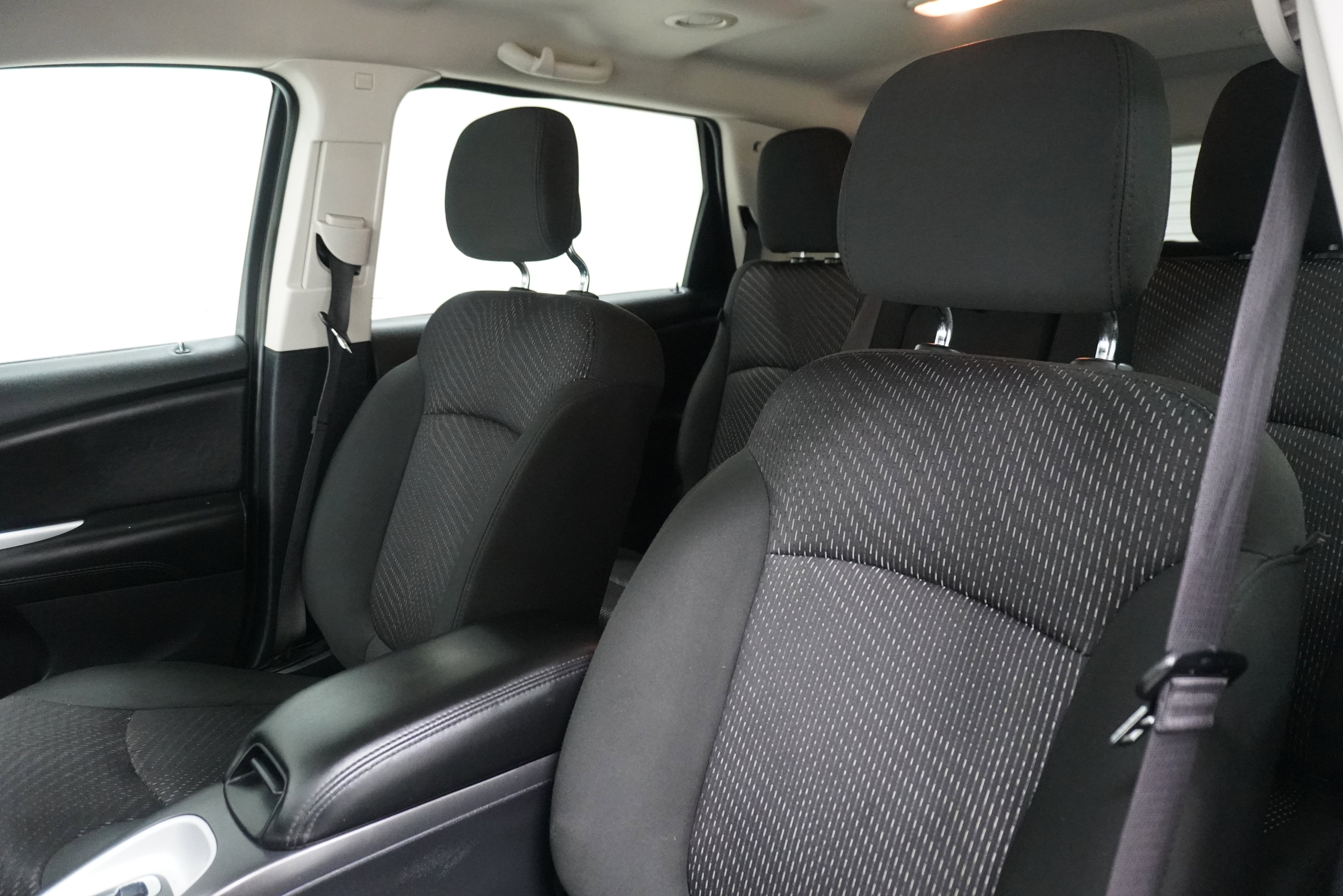 Used 2019 Dodge Journey SE w/ Connectivity Group image 10