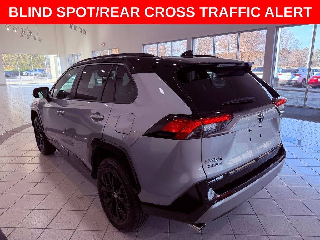 Used 2022 Toyota RAV4 XSE image 5