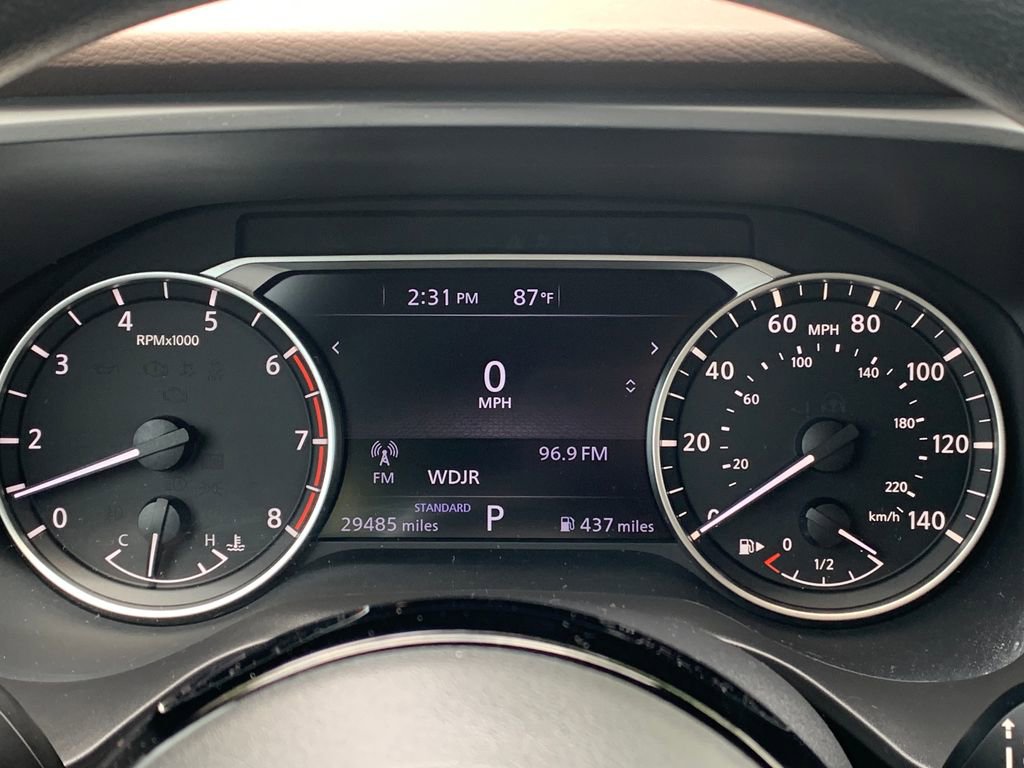 Used 2023 Nissan Rogue SV FWD image 11