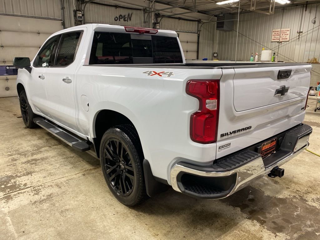 New 2026 Chevrolet Silverado 1500 LTZ w/ LTZ Premium Package AWD/4WD image 11