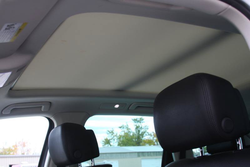 Used 2016 Volkswagen Touareg VR6 AWD/4WD image 26