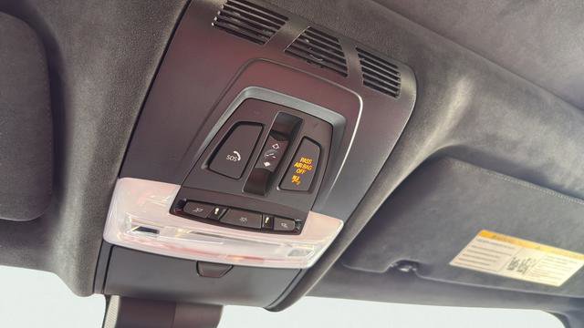 Used 2017 BMW X5 M image 22