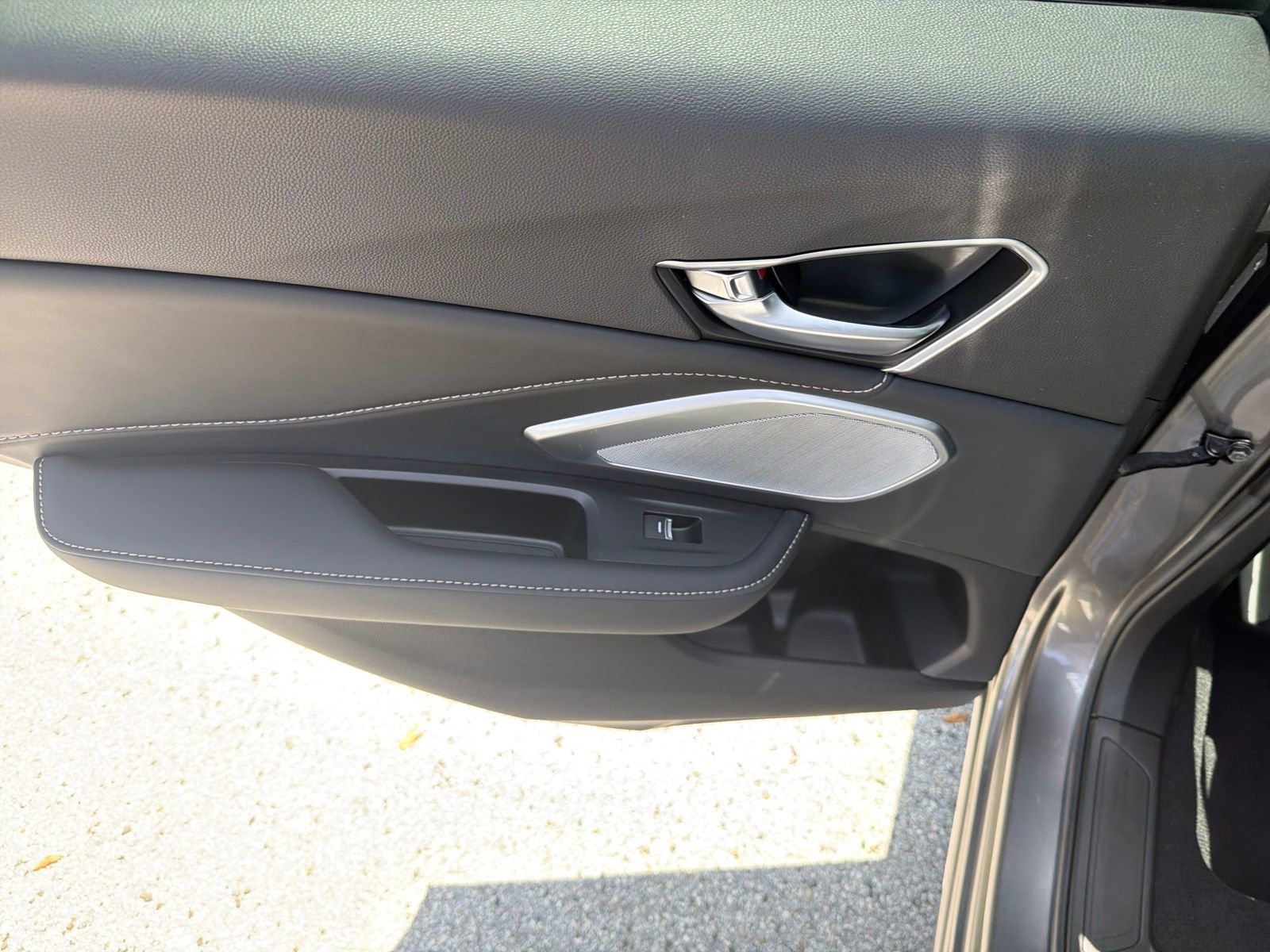 Used 2023 Acura RDX w/ Technology Package FWD image 26