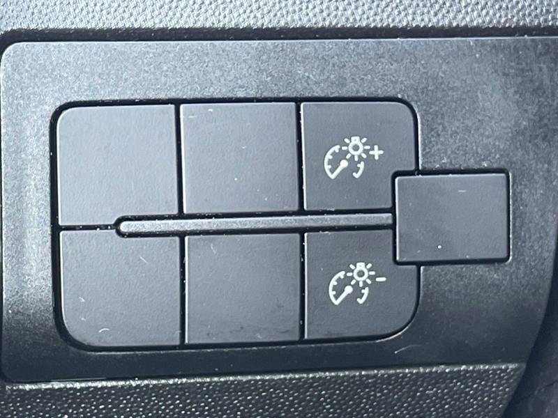 Used 2023 RAM ProMaster 2500 image 36