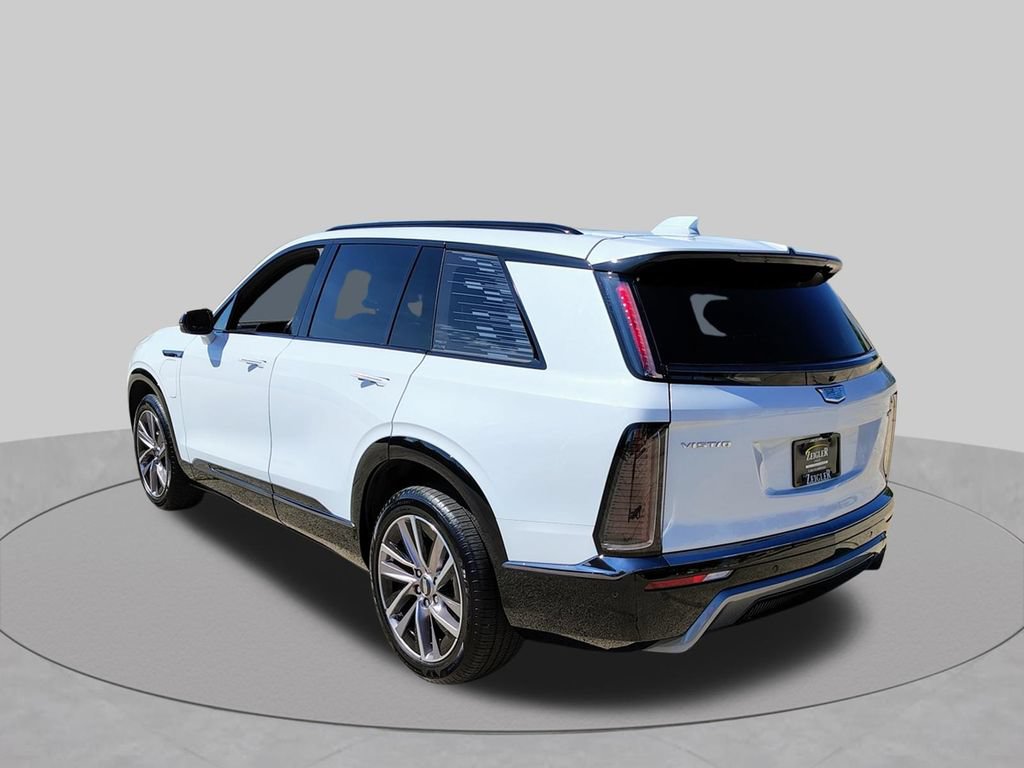 Used 2026 Cadillac Vistiq Sport w/ LPO, Floor Liner Package AWD/4WD image 7