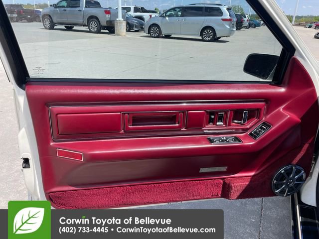 Used 1991 Cadillac Eldorado Coupe FWD image 18