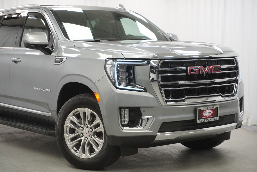 Used 2024 GMC Yukon SLT w/ SLT Premium Package AWD/4WD image 3