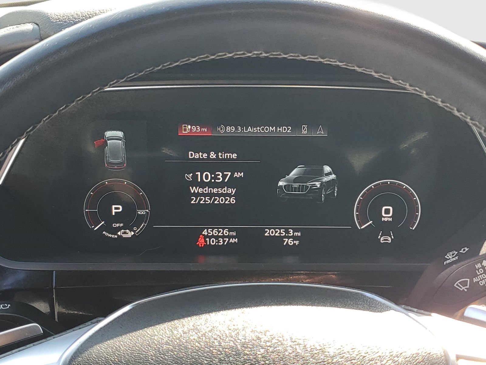 Used 2023 Audi e-tron S Premium Plus image 32