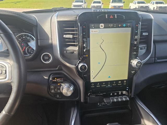 Used 2023 RAM 1500 Laramie AWD/4WD image 17