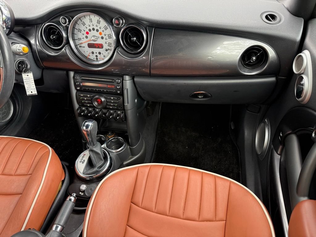 Used 2008 MINI Cooper Convertible w/ Sidewalk Pkg FWD image 19