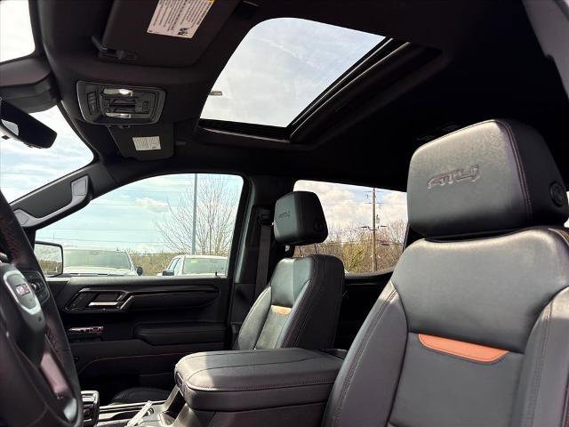 Used 2025 GMC Sierra 1500 AT4 w/ AT4 Premium Package image 18