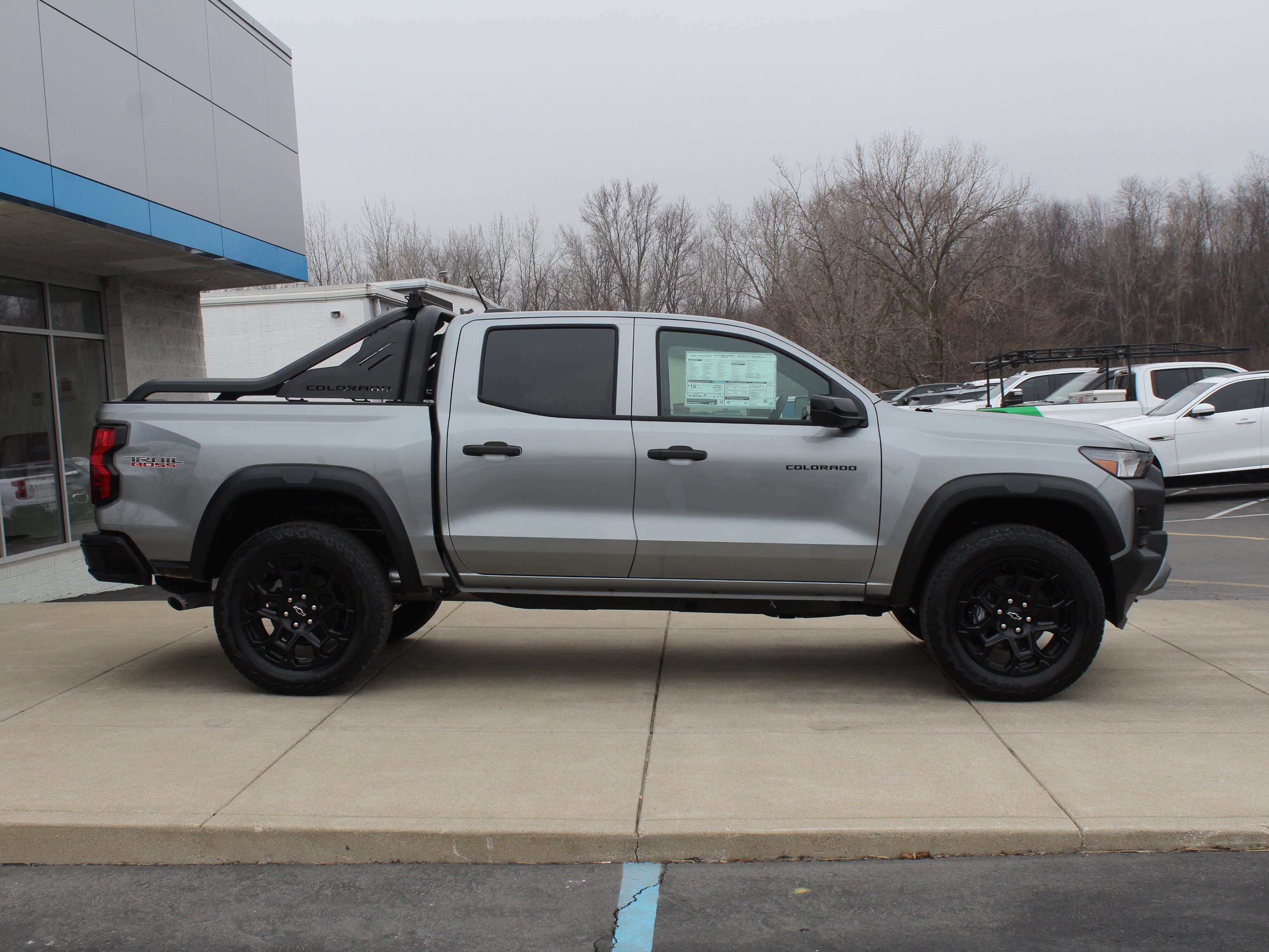New 2026 Chevrolet Colorado Trail Boss w/ Midnight Edition image 3