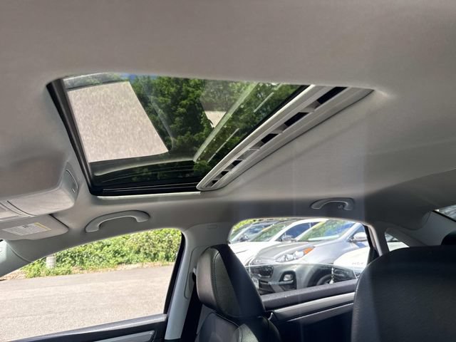 Used 2019 Volkswagen Passat 2.0T Wolfsburg w/ Wheels & Sunroof Package FWD image 24
