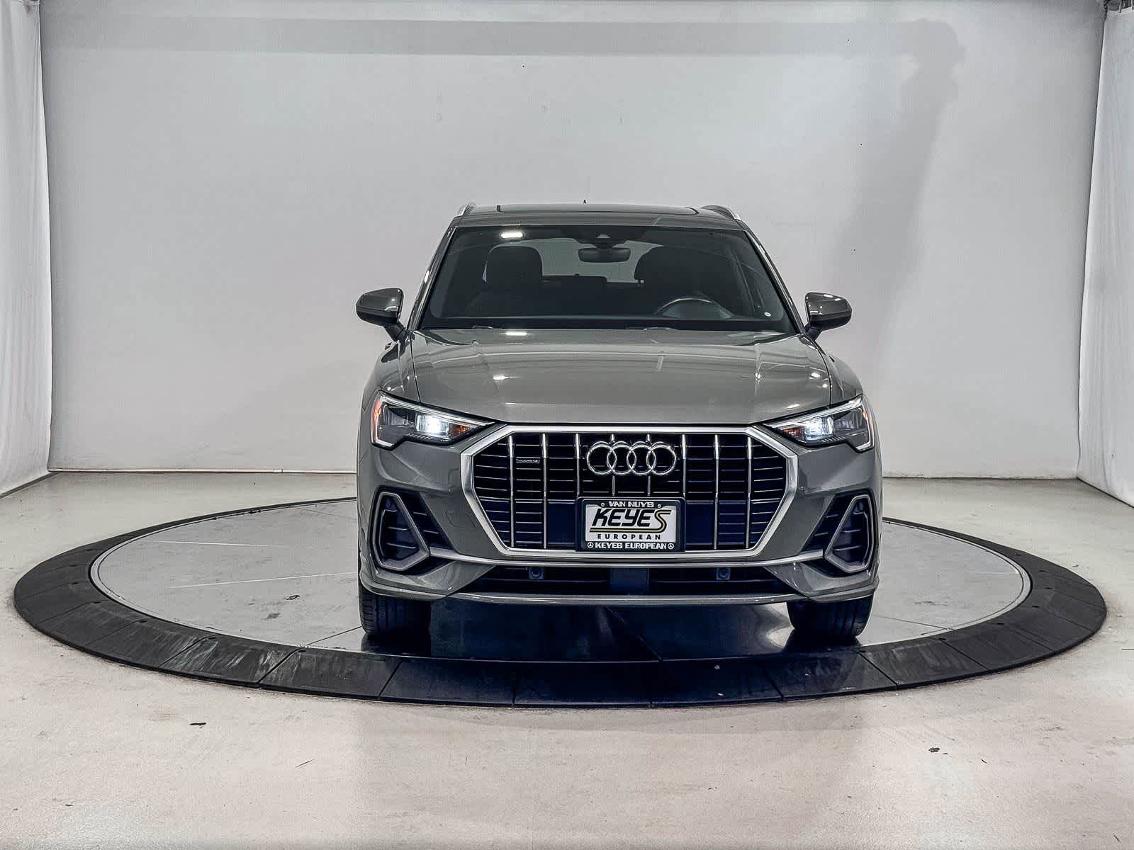Used 2019 Audi Q3 2.0T Premium AWD/4WD image 6