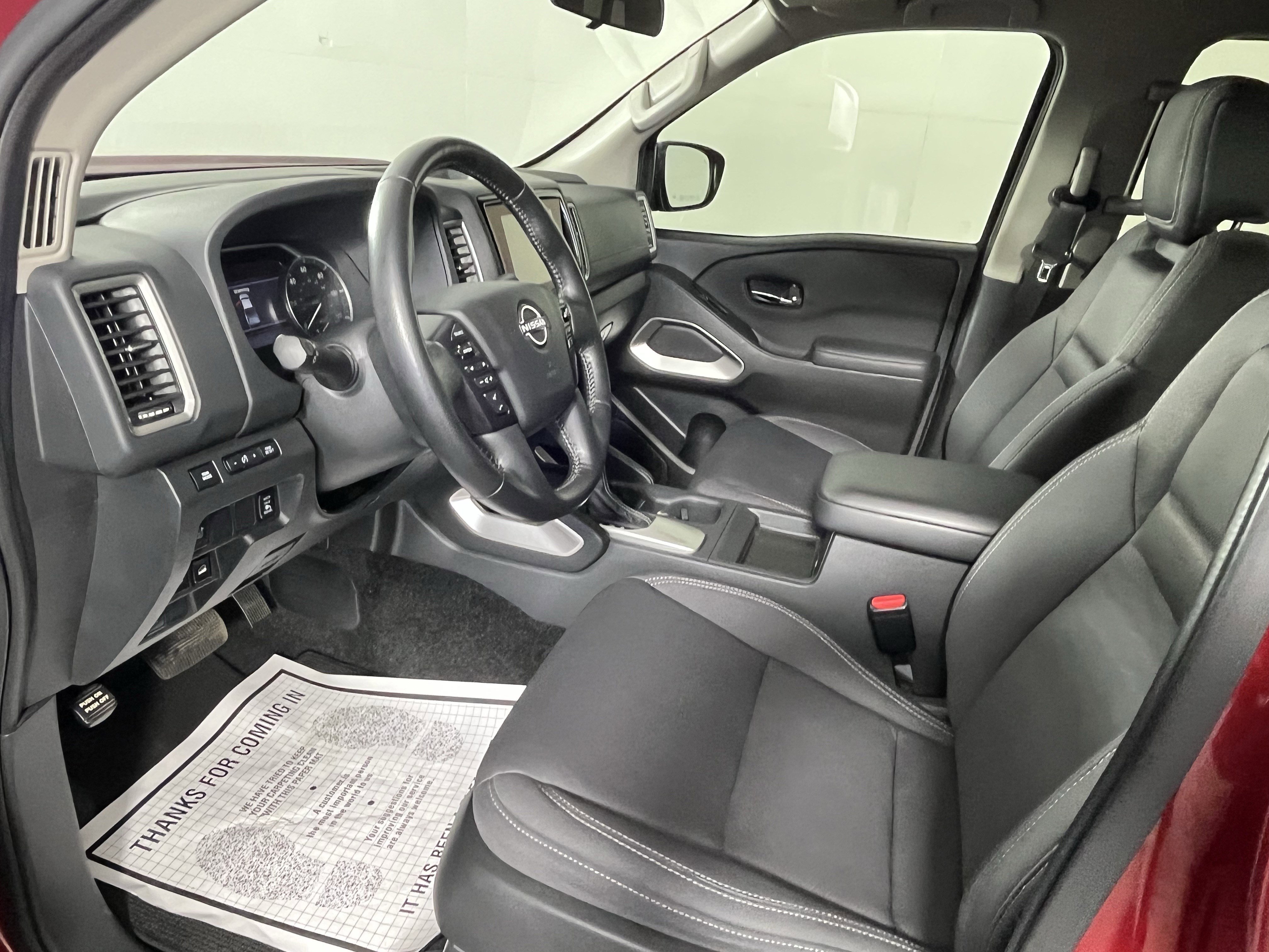 Used 2022 Nissan Frontier SV AWD/4WD image 9
