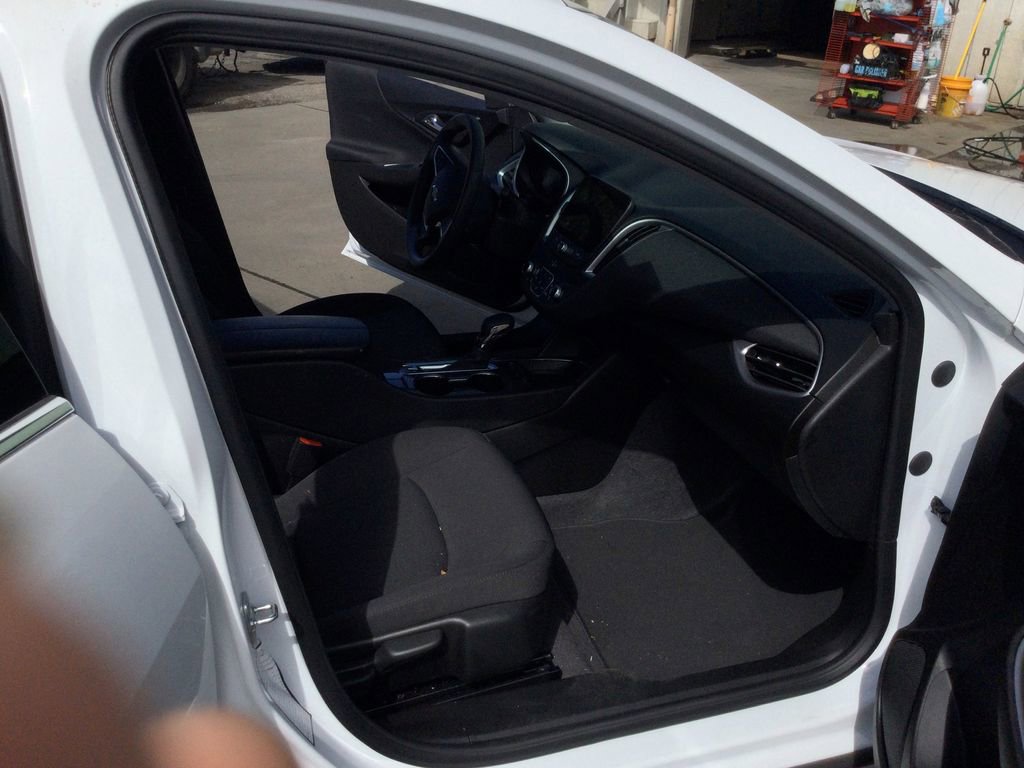 New 2024 Chevrolet Malibu LT FWD image 23