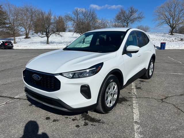 Certified 2023 Ford Escape Active w/ Tech Pack #2 image 5