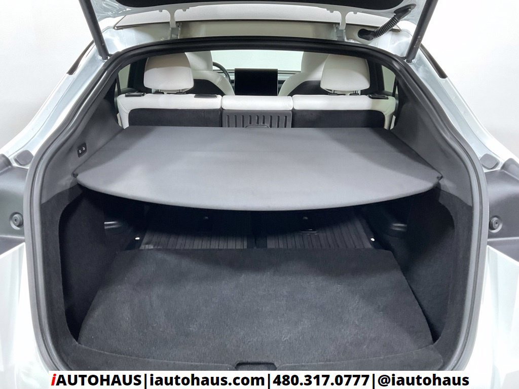 Used 2026 Tesla Model Y AWD image 16