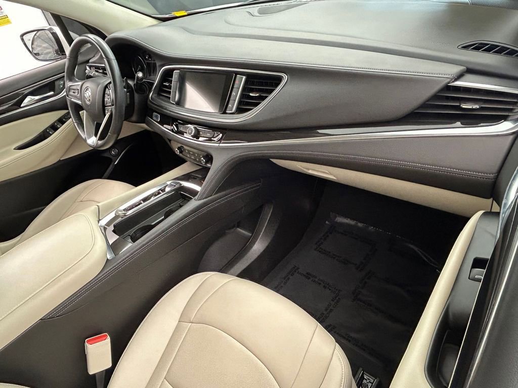 Used 2024 Buick Enclave Essence w/ Experience Buick Package FWD image 47