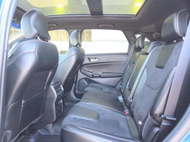 Used 2019 Ford Edge ST w/ Equipment Group 401A AWD/4WD image 25