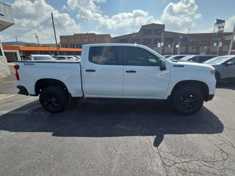 Used 2023 Chevrolet Silverado 1500 LT Trail Boss w/ Protection Package AWD/4WD image 8