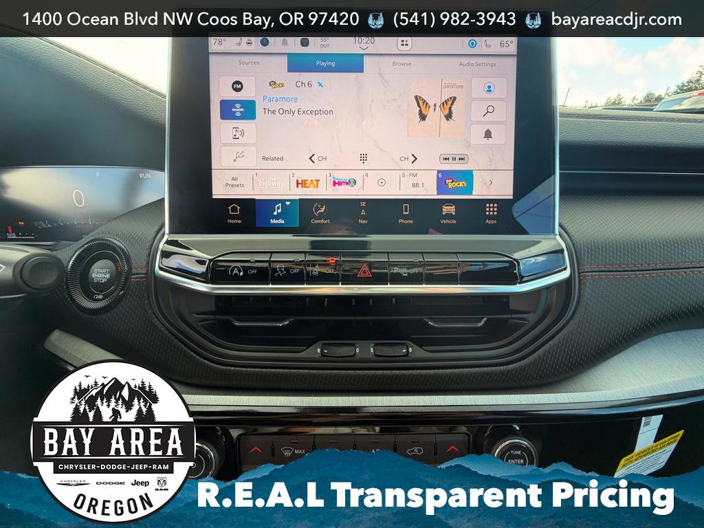 New 2026 Jeep Compass Trailhawk image 16