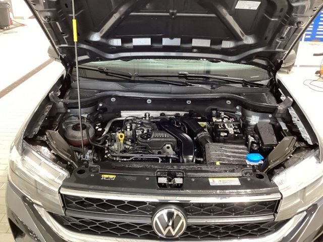 Used 2023 Volkswagen Taos S FWD image 15
