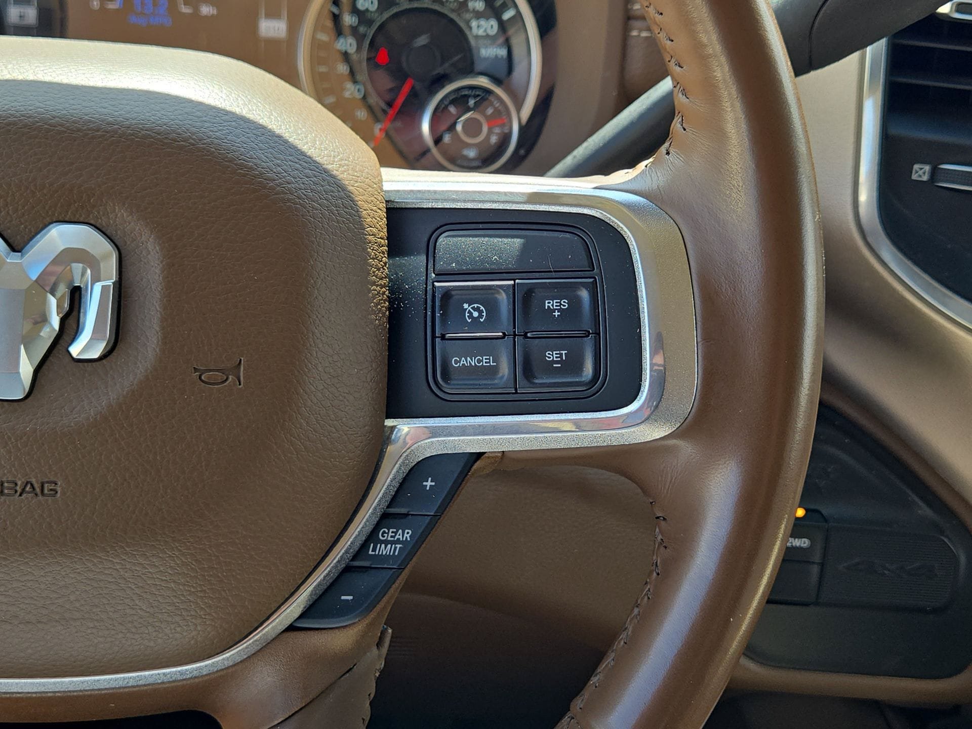 Used 2022 RAM 2500 Laramie AWD/4WD image 21
