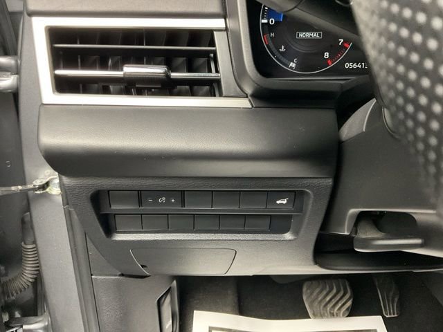 Used 2023 Mitsubishi Outlander SEL image 13