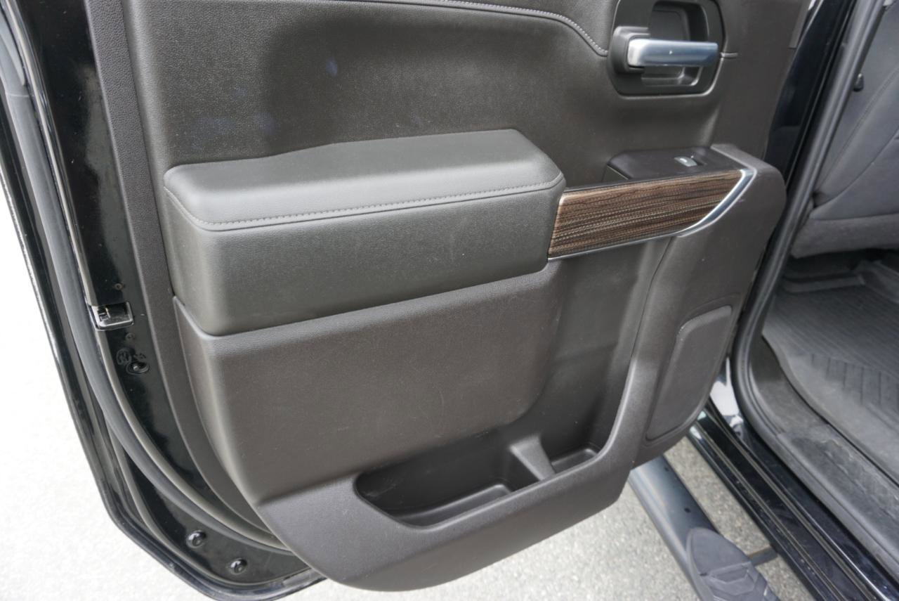 Used 2020 Chevrolet Silverado 1500 LT Trail Boss w/ Convenience Package image 12