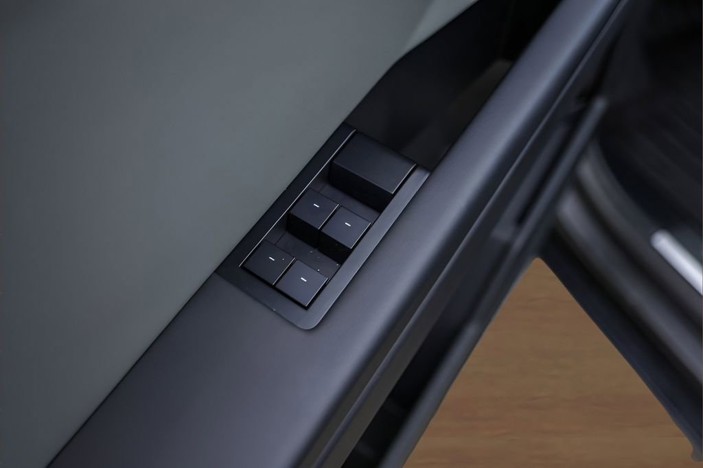 Used 2024 Tesla Cybertruck Cyberbeast image 20